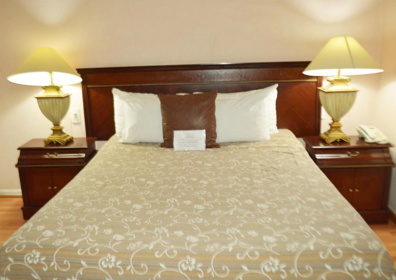 Hotel Real Salamanca Мехико Номер фото