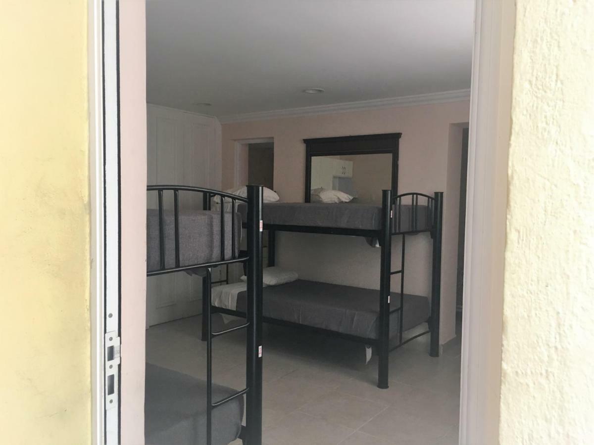 Hotel Real Salamanca Мехико Экстерьер фото